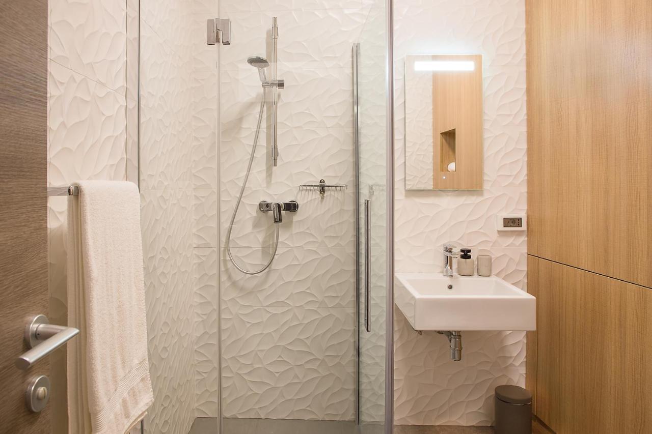 שמארטנו Aldila Art Rooms, Apartment And Vacation House מראה חיצוני תמונה