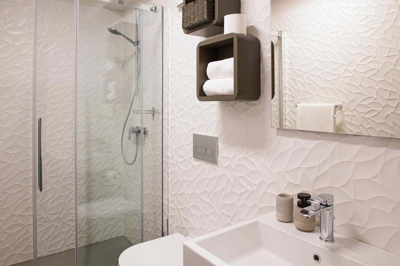 שמארטנו Aldila Art Rooms, Apartment And Vacation House מראה חיצוני תמונה